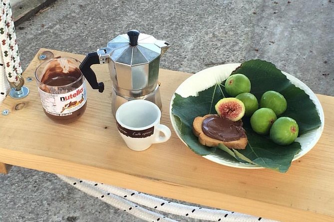 Food Tour: History&Tasting of Naples With Your Local Guide - Exploring Naples Iconic Delicacies