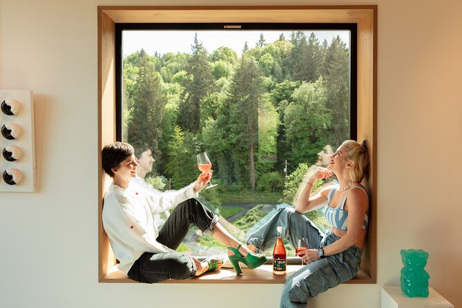 Full Day - Private Immersive Art & Wine Tour - Key Points