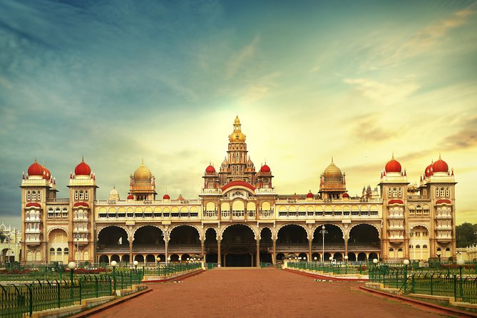 Mysore Night Walk (2 Hours Guided Walking Tour) - Tour Overview
