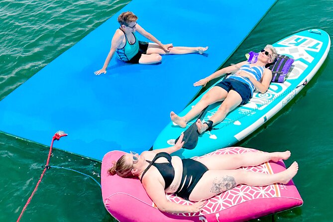 Private Luxury Yacht With Beach Stop and Swimming/Paddle Boarding - Key Points