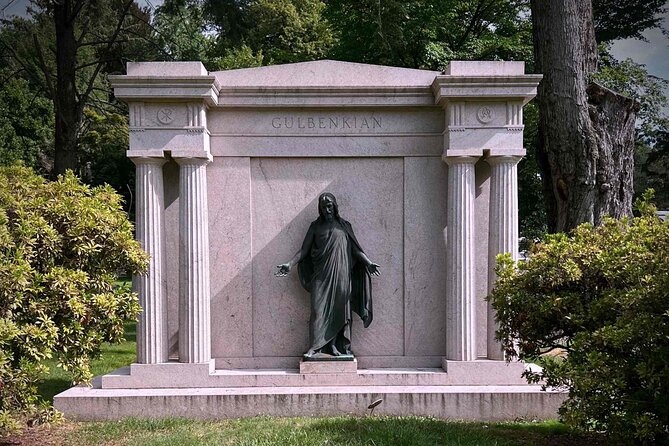 Woodlawn Cemetery Audio Tour Review - About Your Stay