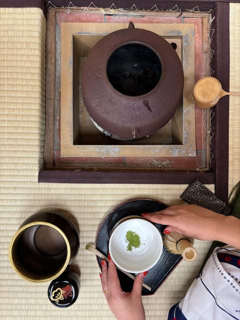 Yokohama : Tea Ceremony With Sweets and Souvenir