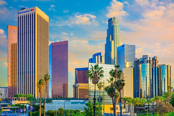 1 Hour Hollywood Tour in Tesla Model X or Cybertruck - Experience the Hollywood Tour in Style