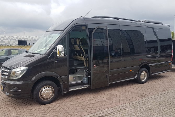 1-15 Persons Taxi or Bus Transfer Amsterdam Airport to Noordwijk