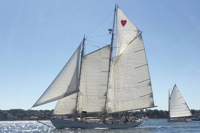 2-Hour Private Morning Charter on Hearts Desire in Casco Bay