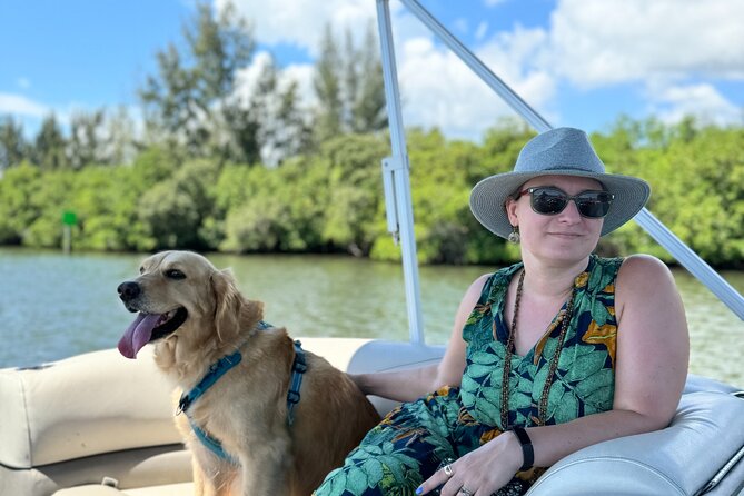 23ft Pontoon Boat Rental