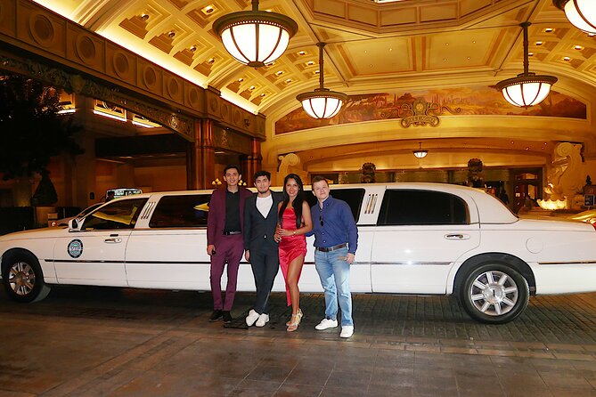 3.5hr Red Rock Limousine Tour With Champagne and Goodies - Tour Overview