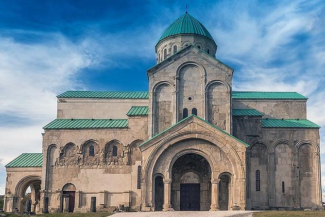 4-Day Private Tour to Kutaisi and Vardzia Starting From Batumi