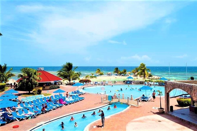 5-Day Mini-Vacation Package at Holiday Inn Montego Bay, Jamaica