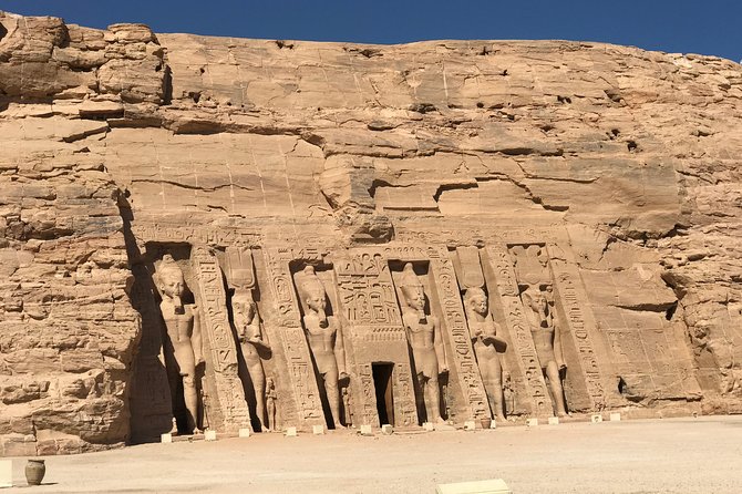 Abu Simbel Temples by Private Air-Conditioin Vehicle