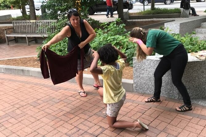 Adventurous Scavenger Hunt in Stamford by Zombie Scavengers