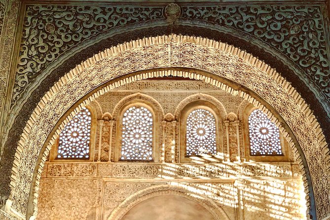 Alhambra Semi-Private Tour With Skip-The-Line-Tickets - Key Attractions Explored