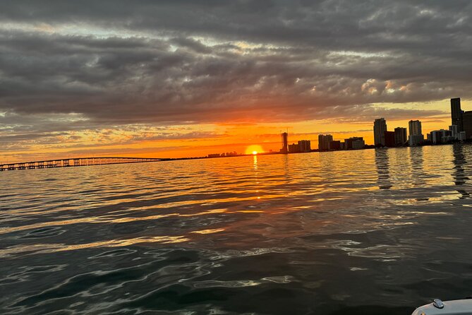 Amusing Private Boat Tour Review: A Splashing Success