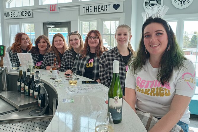 Andies NON BUS 4-winery Traverse Leelanau Peninsula Wine Tour