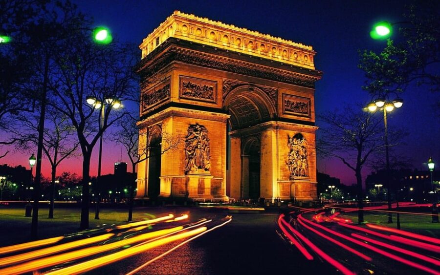 Arc De Triomphe Rooftop: Unveil History & Breathtaking Views - Unveiling the Arc De Triomphe