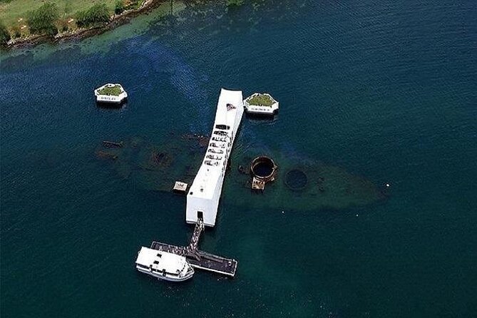 Arizona Memorial Pearl Harbor and Honolulu City Tour From Kauai