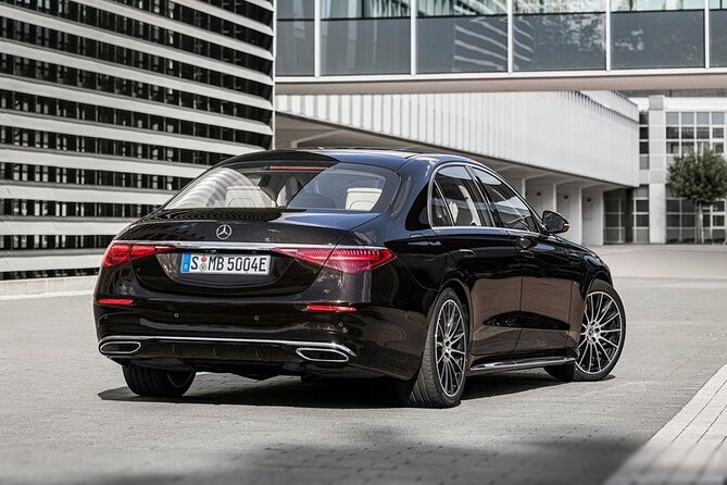 Arrival by Luxury Car From Stansted Airport STN to Central London
