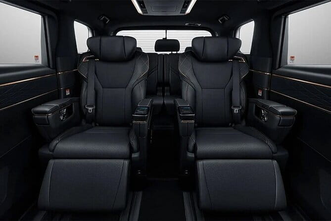 Arrival by Private Minivan From Kansai Airport KIX to Kyoto City