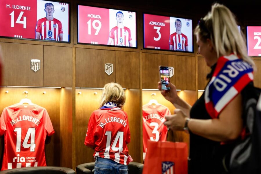 Atlético De Madrid: Guided Stadium Tour With Museum Entry - Tour Highlights