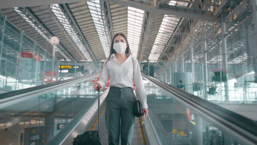 Bangkok Airport: Fast Lane Immigration Entry Ticket