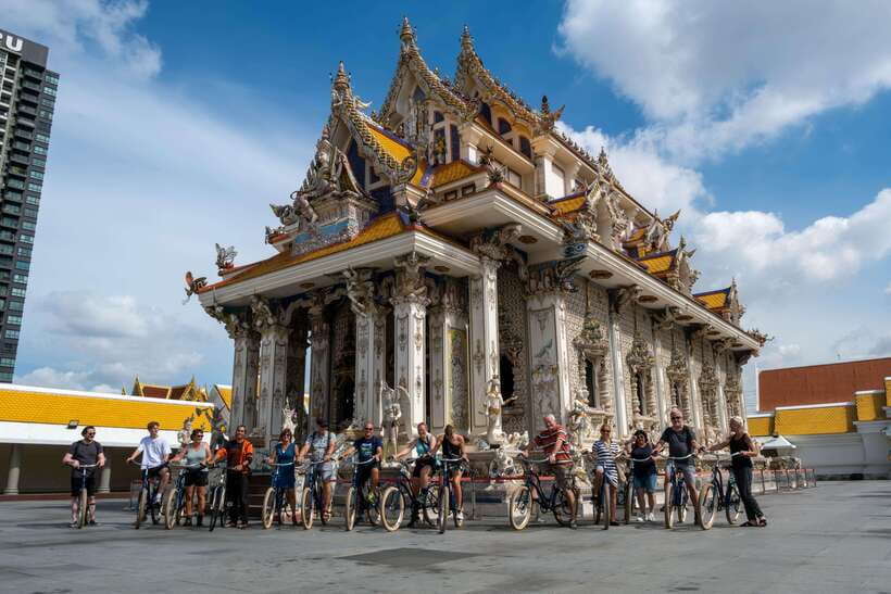 Bangkok Beyond the City Bike Tour With Local Snack - Exploring Bangkoks Small Communities