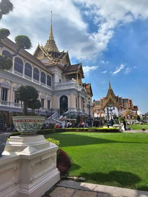 Bangkok : History Temples Markets and Food Tasting - Tour Overview and Details