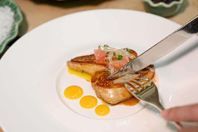 Bangkok: The Dining Room at Grand Hyatt Erawan F&B Packages