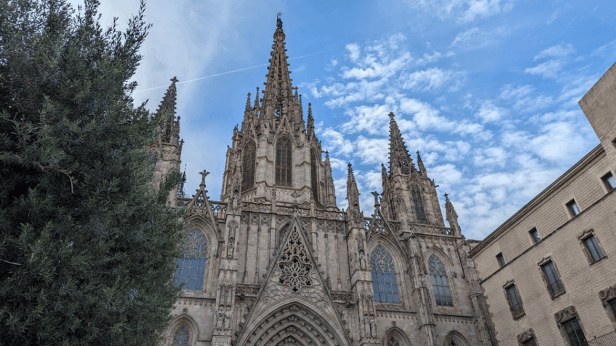 Barcelona: Gothic Quarter Walking Tour