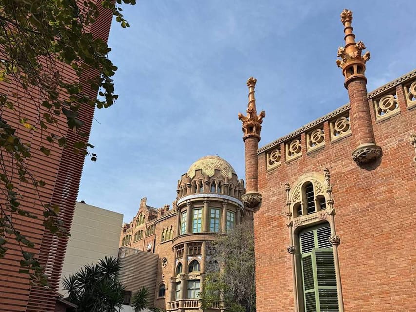 Barcelona: Mysteries and Legends Night Tour