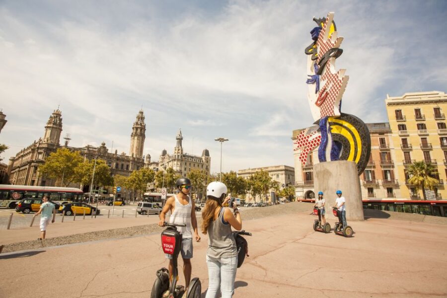 Barcelona: Old Port and Gothic Quarter Guided Segway Tour