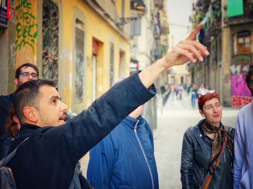 Barcelona: Ramblas, Gothic & Gaudí Architecture Walking Tour