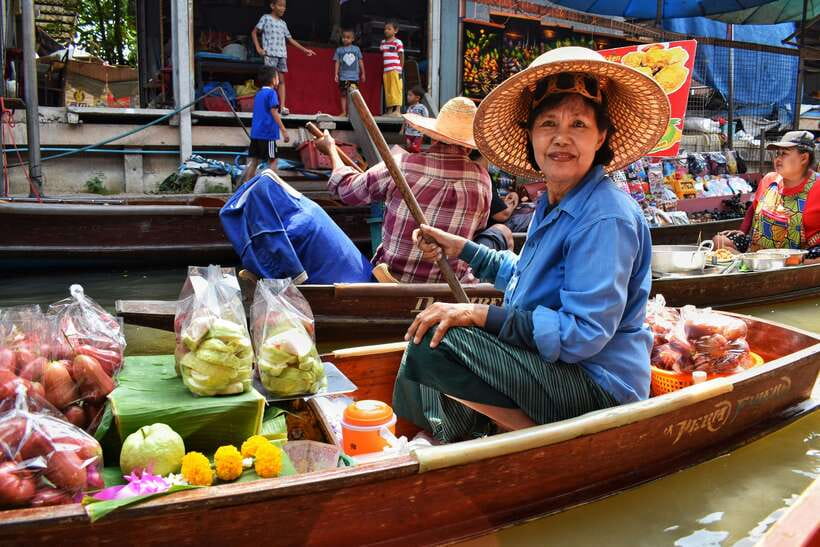 Boat Tour of Damnoen Saduak Floating Market