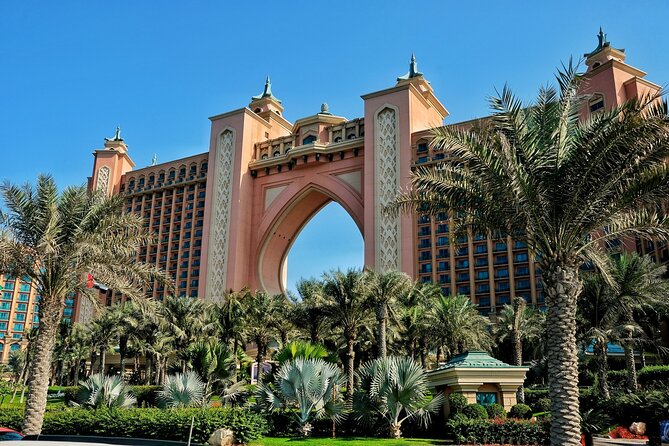 Book the Best Dubai Layover Tour With Us Today
