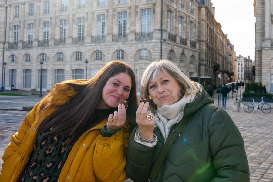Bordeaux : Afternoon Food Tour With Local Delicacies - Tour Overview