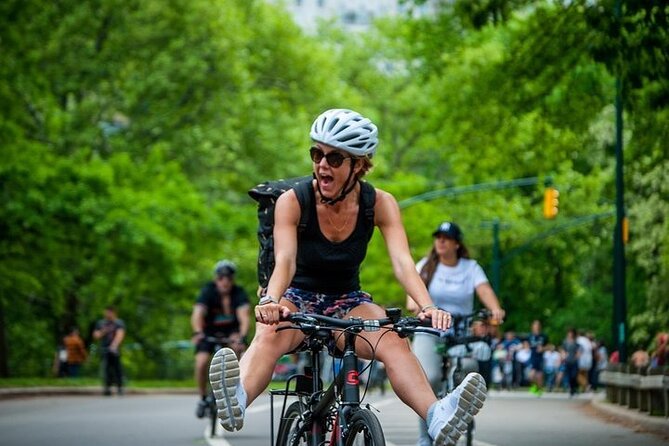 Brooklyn Bike Tour With Local Guide - Experience the Vibrant Streets of Brooklyn