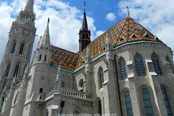 Buda Castle District: Private Tour Including Gellért Hill - Overview of the Tour