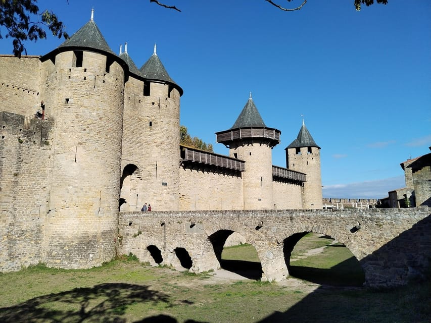 Carcassonne: Private Guided Tour of the Medieval Fortress - Tour Overview