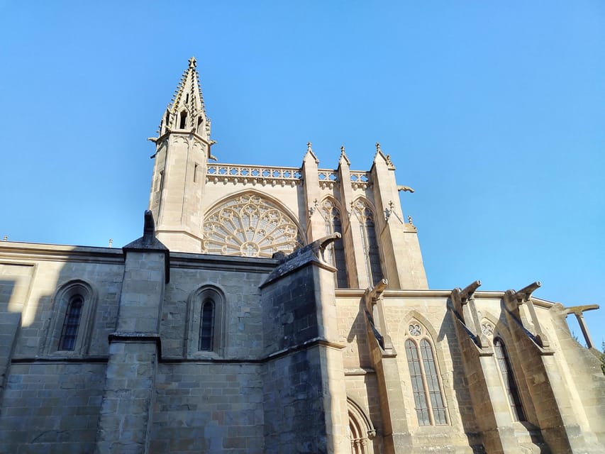 Carcassonne: Private Guided Tour With Castle Entry Ticket