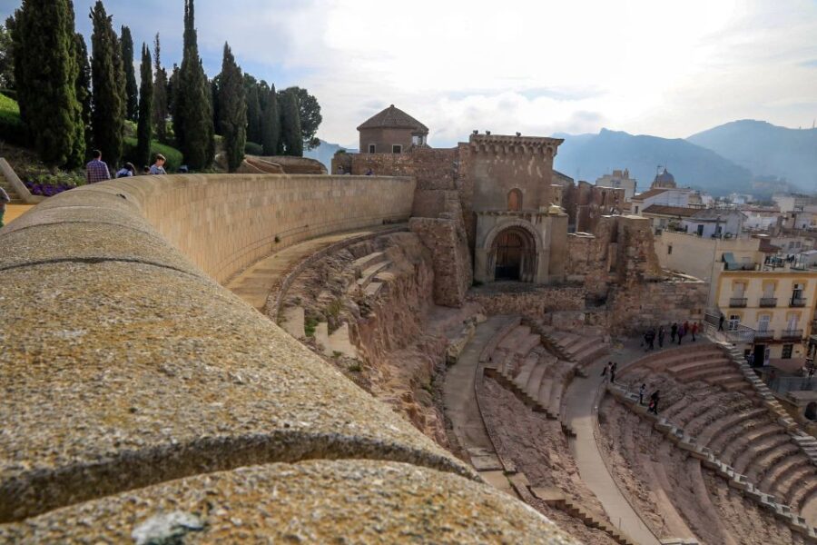Cartagena: Ancient Roman Walking Tour With Entry Tickets