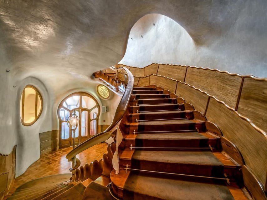 Casa Batlló Tour With Optional White Rabbit Museum Entry - Tour Overview and Pricing