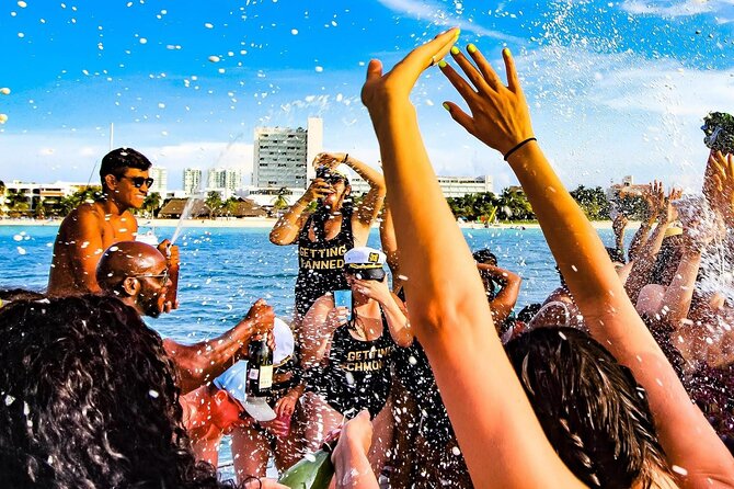 Catamaran Party Boat Cancun