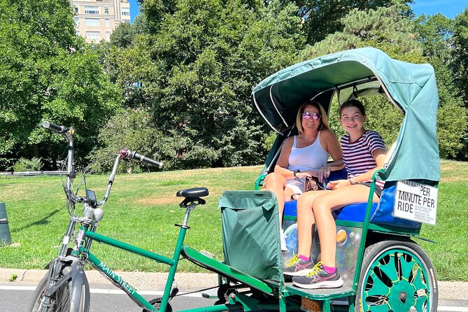 Central Park Movie Locations & Celebrity Homes Pedicab Tour