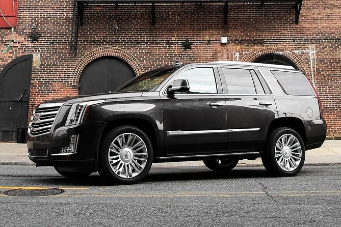 Chicago Airport Transfer: OHare Airport ORD to Chicago in Luxury SUV - Service Overview