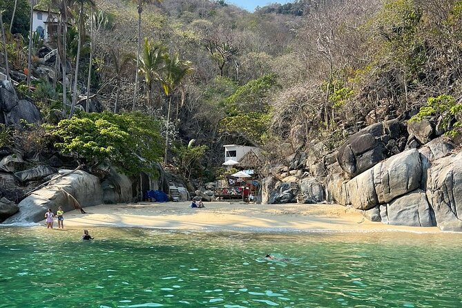 City Tour Express in Puerto Vallarta and Paradise Beaches