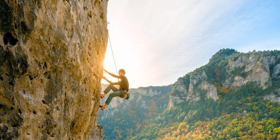Climbing: Discovery, Improvement & Autonomy