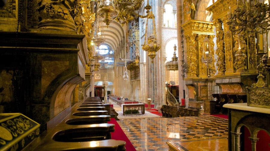 Complete Tour of the Cathedral of Santiago: Pórtico Da Gloria and Museum