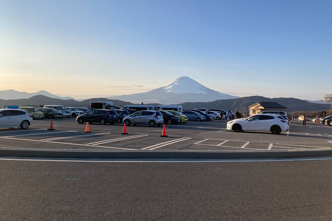 Customizable Hakone-Mt.Fuji Private Day Trip, Eng Speaking Driver