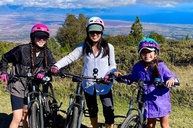 Cycle to the Sea With Maui Bombers - Haleakala Volcano Descent
