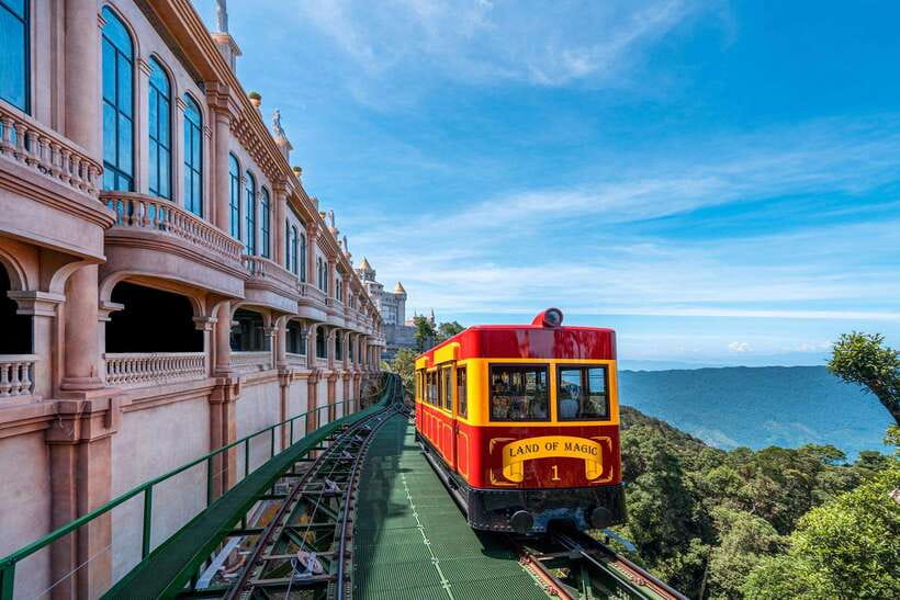 Da Nang: Ba Na Hills With Golden Bridge (Group Tour)
