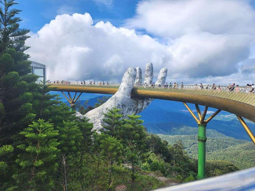 Da Nang/Hoi an to Golden Bridge and Marble Mountain